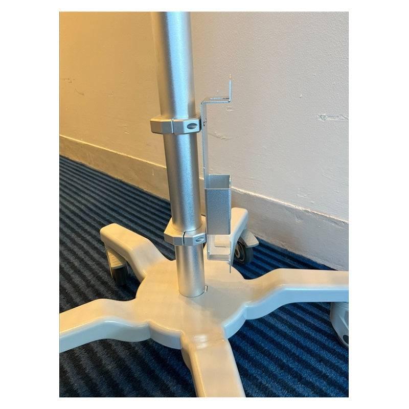 Adjustable Rolling Trolley with Sunken Base