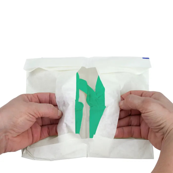 Nitrile Surgical Gloves